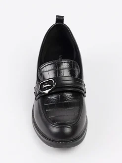 Chaussures à talon plats