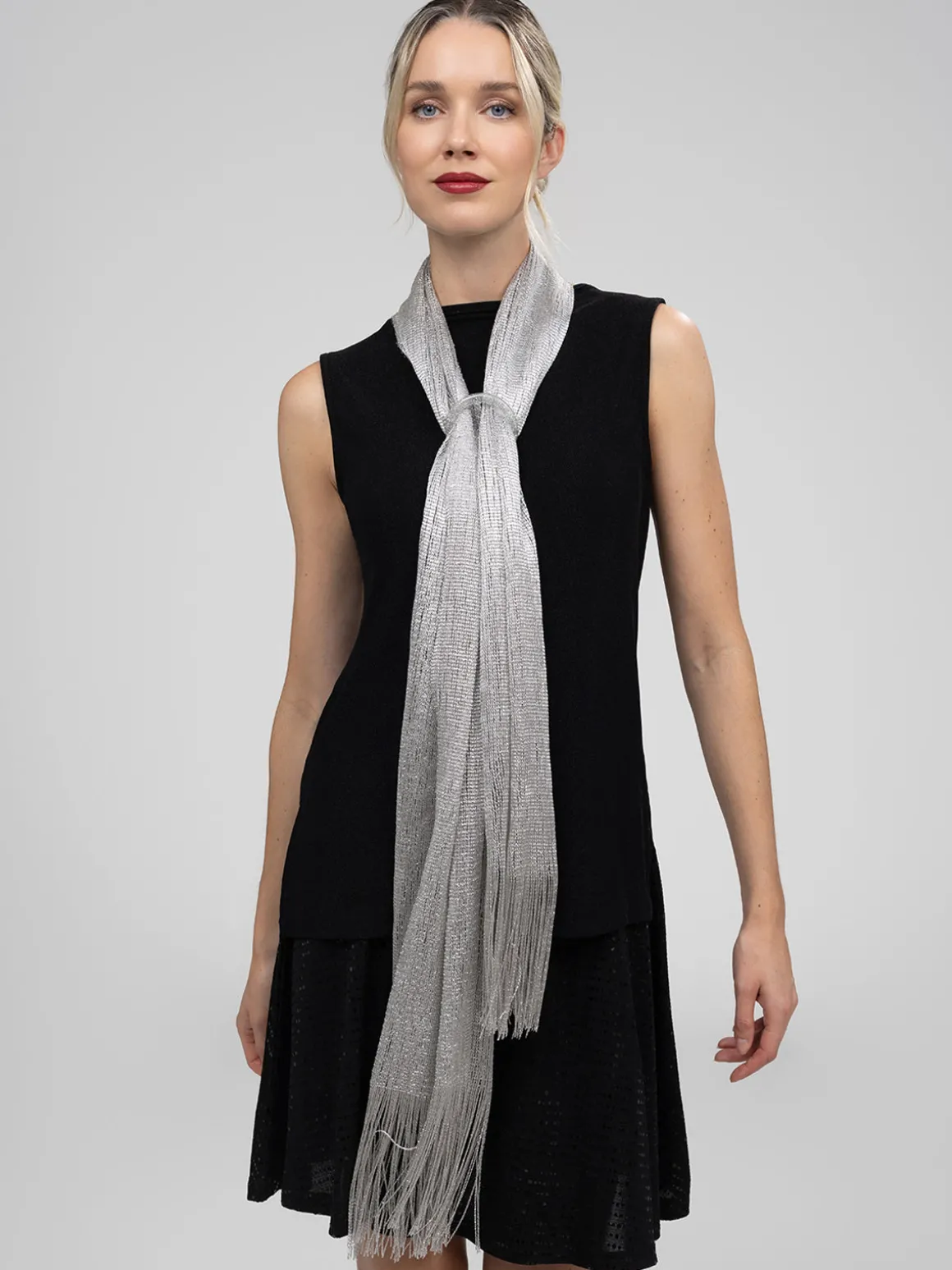 Châle en filet avec boucle