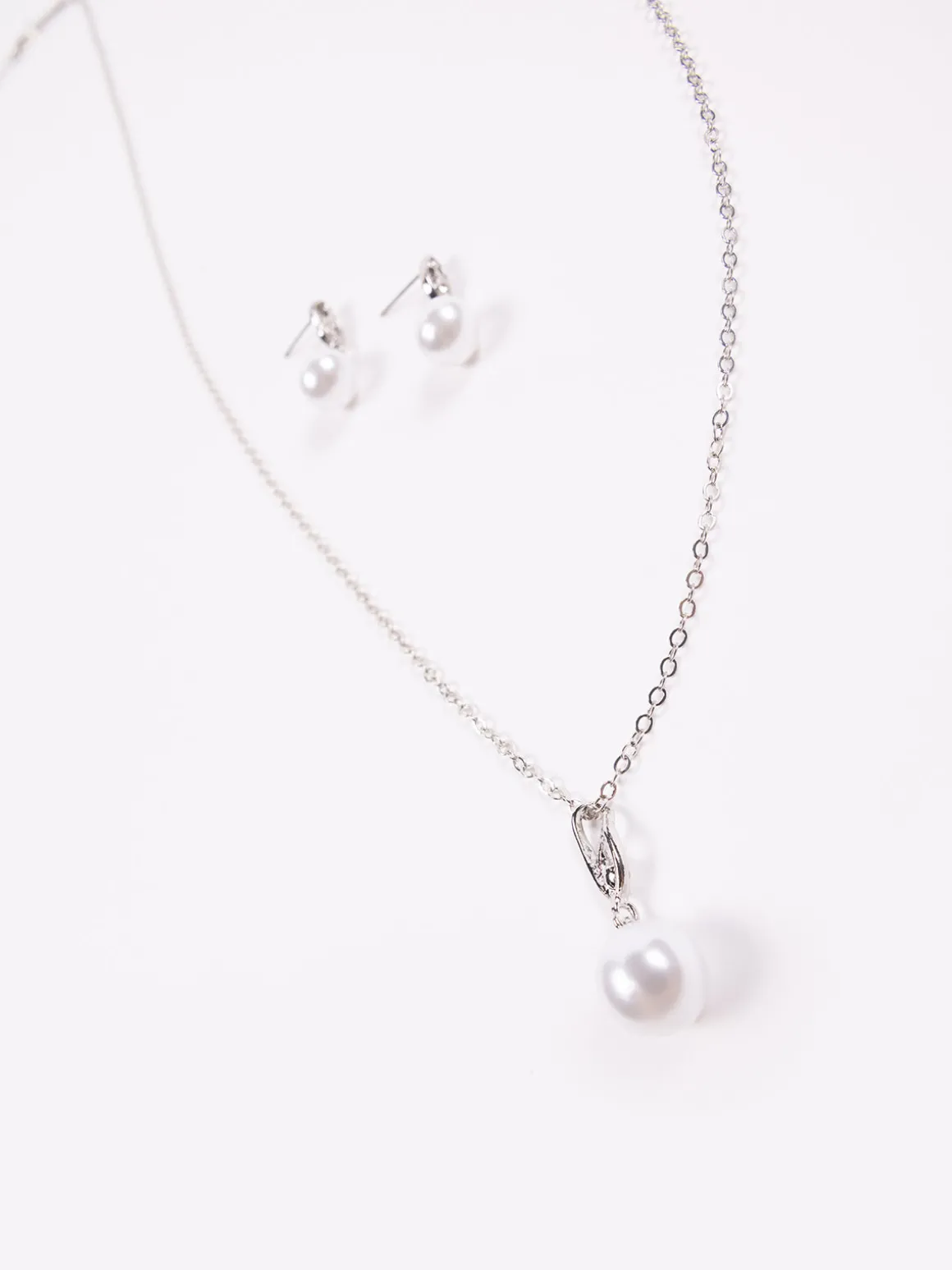 Ensemble de bijoux