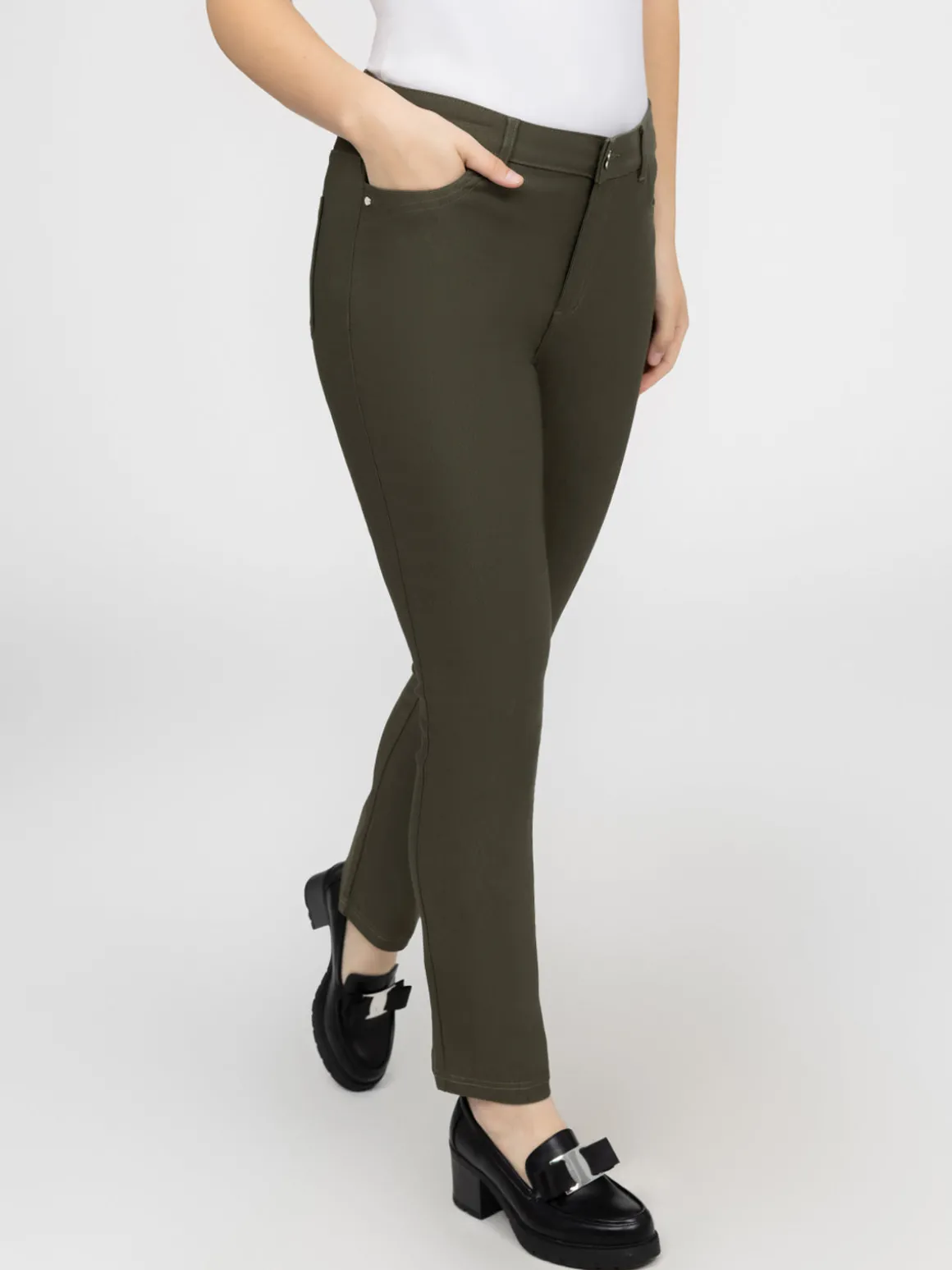 Pantalon droit semi-ajusté - Petite